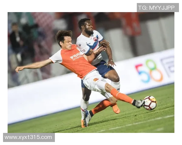 第12轮武汉卓尔对阵深圳佳兆业精彩直播全程回顾与赛后分析